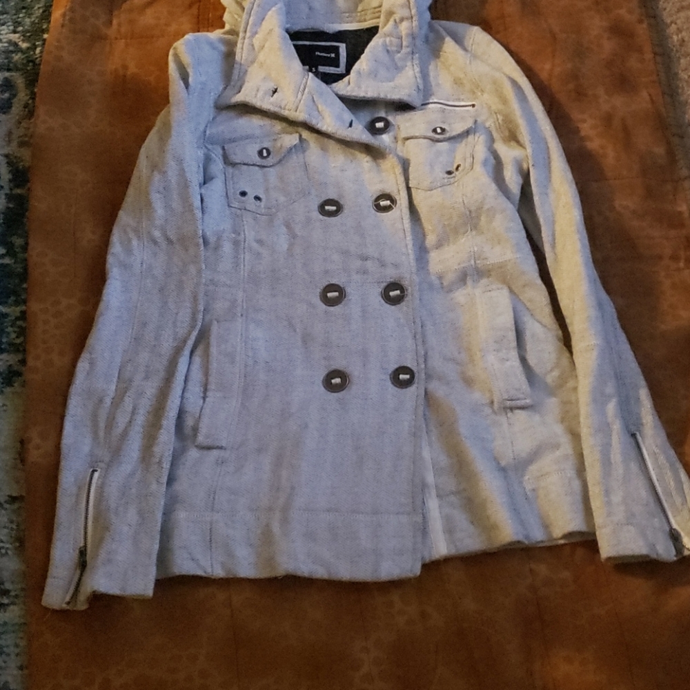 Lightweight jacket/Removable hood - Picture 7 of 8